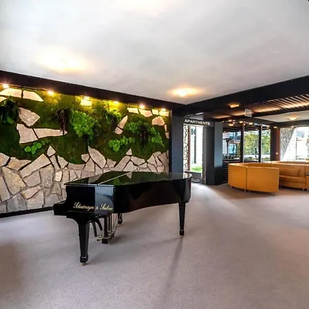 Апартаменты Luxury Hrebienok C411 *