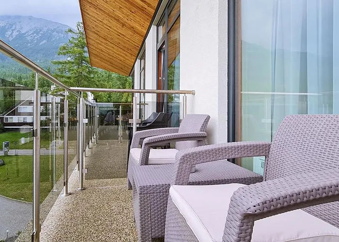 Luxury Hrebienok C411 *